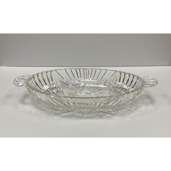 Vintage Small Oval Cut Clear Crystal Dish. - Picture 4 of 4